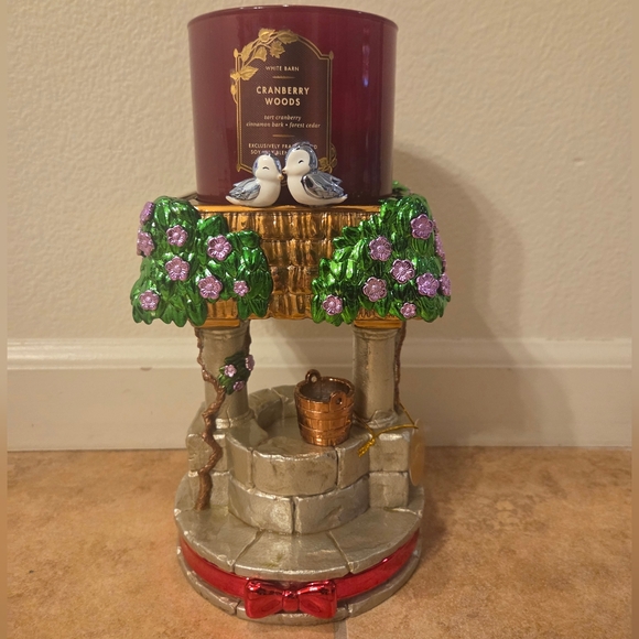 Bath & Body Works DISNEY PRINCESS Snow White Well Candle Holder Pocketbac Holder - Picture 11 of 16